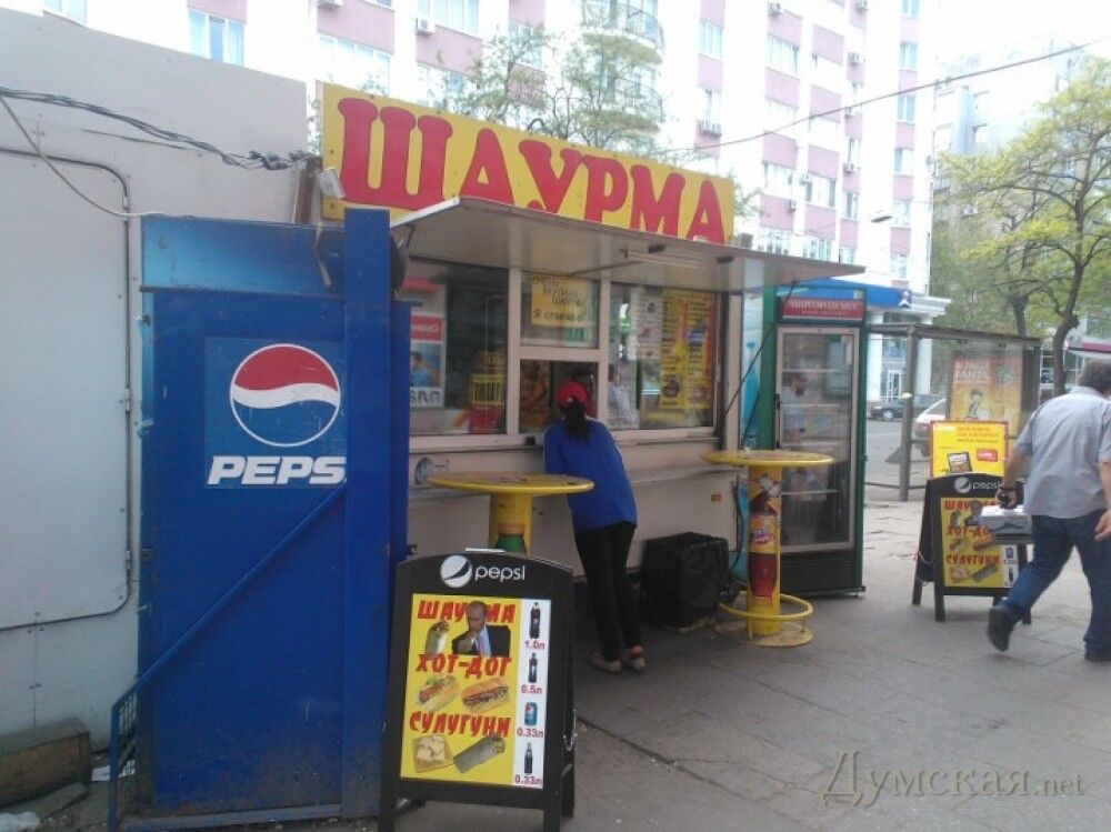 В Одессе Путина заставили рекламировать шаурму