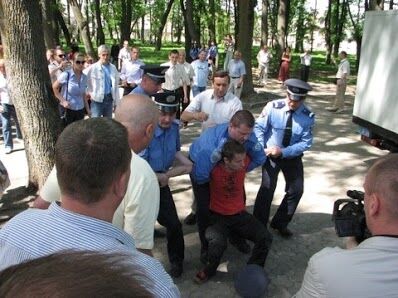 У Тернополі відбулися сутички свободівців та міліції