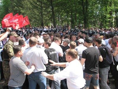В Тернополе произошли стычки свободовцев и милиции