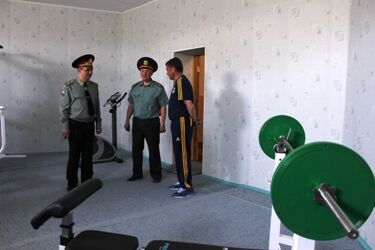 Главный тренер ФК "Металлист" побывал в колонии