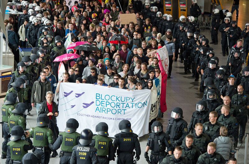 Хода антиглобалістів в Німеччині: тисячі затриманих