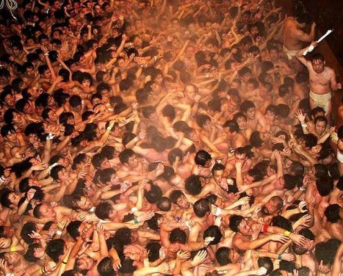 Туристов приглашают посетить самые странные фестивали мира