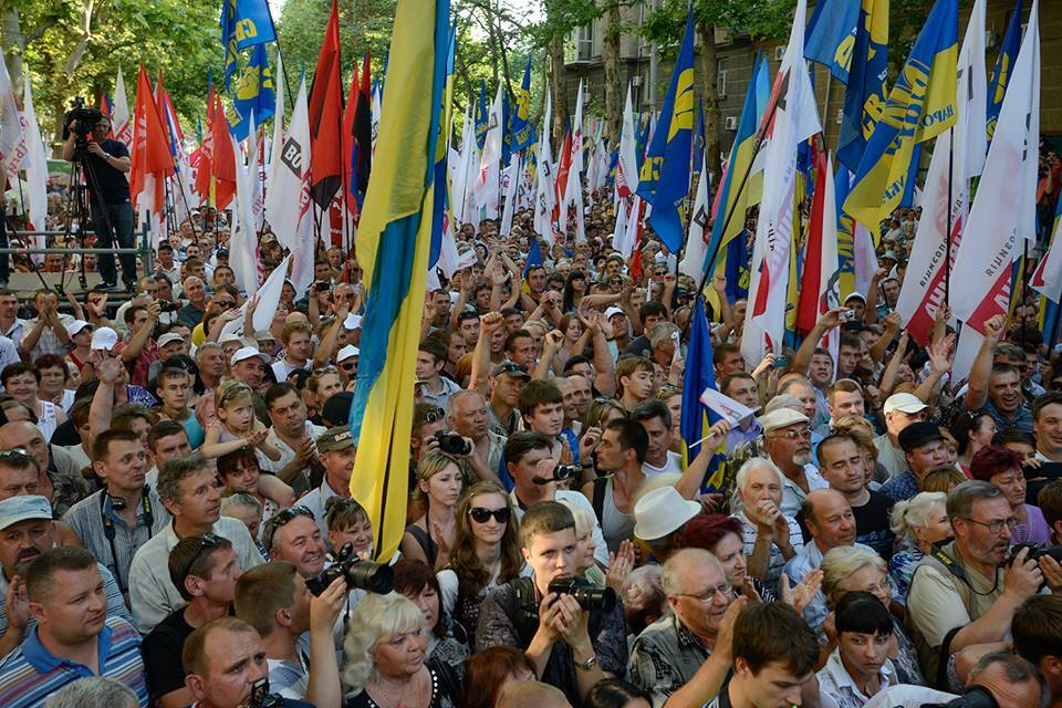 Міліція: опозиція "підняла" Миколаїв без порушень