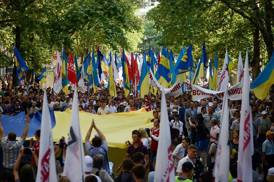 Міліція: опозиція "підняла" Миколаїв без порушень