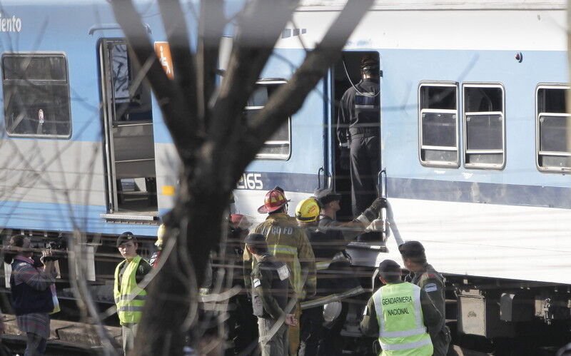 Ж/д авария в Аргентине: 315 пострадавших
