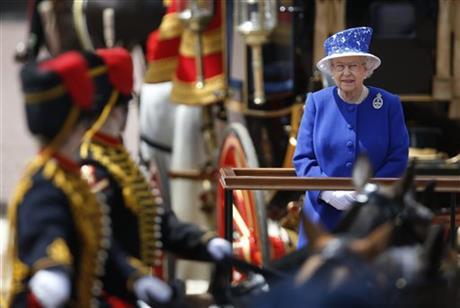 Елизавета II отметила свой день рождения парадом