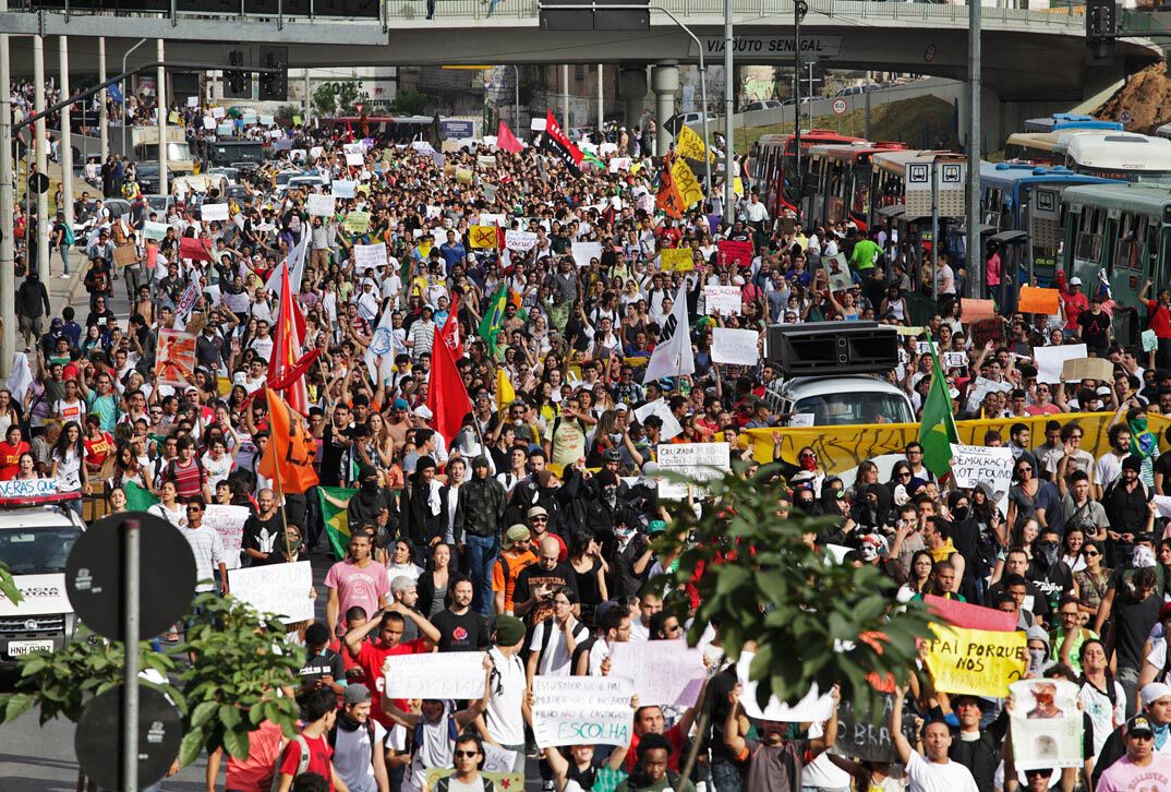 Массовые акции протеста в Бразилии