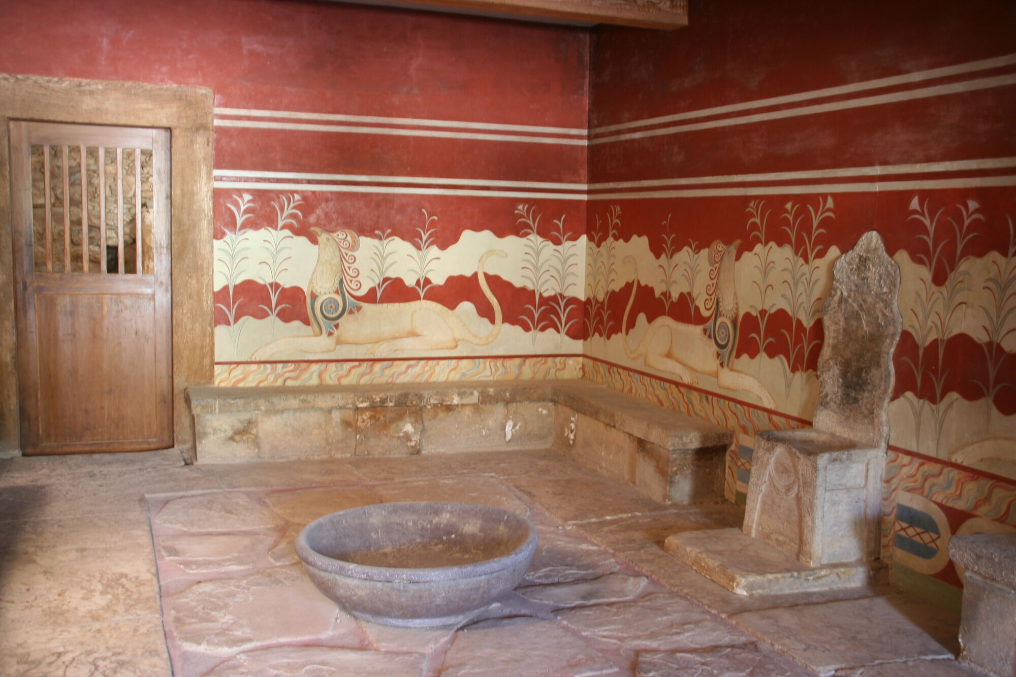 Кносский дворец: загадочный лабиринт минотавра