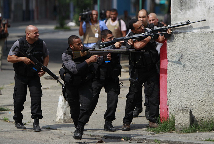 Заворушення в Бразилії: більше 50 журналістів постраждали 