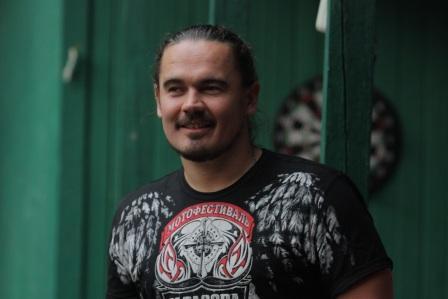 Сотни байкеров приехали поклониться Шевченко