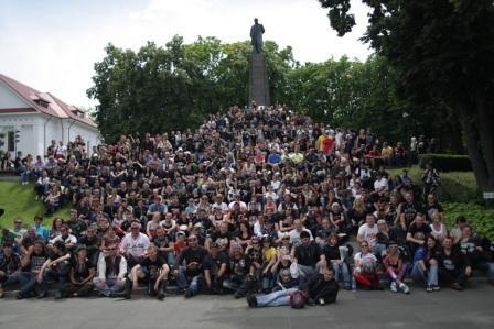 Сотни байкеров приехали поклониться Шевченко