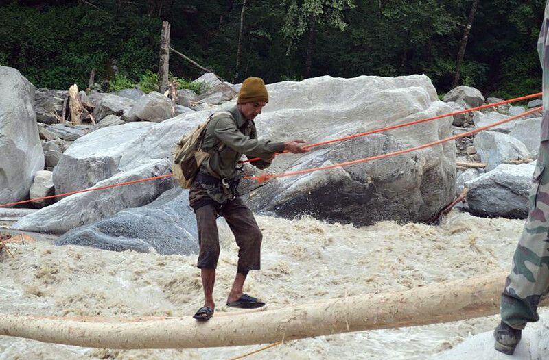 Более 10 тысяч индийцев могли погибнуть в наводнении 
