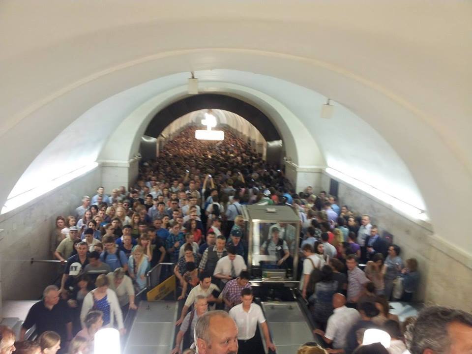 В Москве горело метро