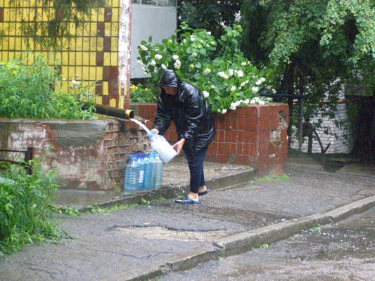 Злива за годину затопив вулиці Дніпропетровська