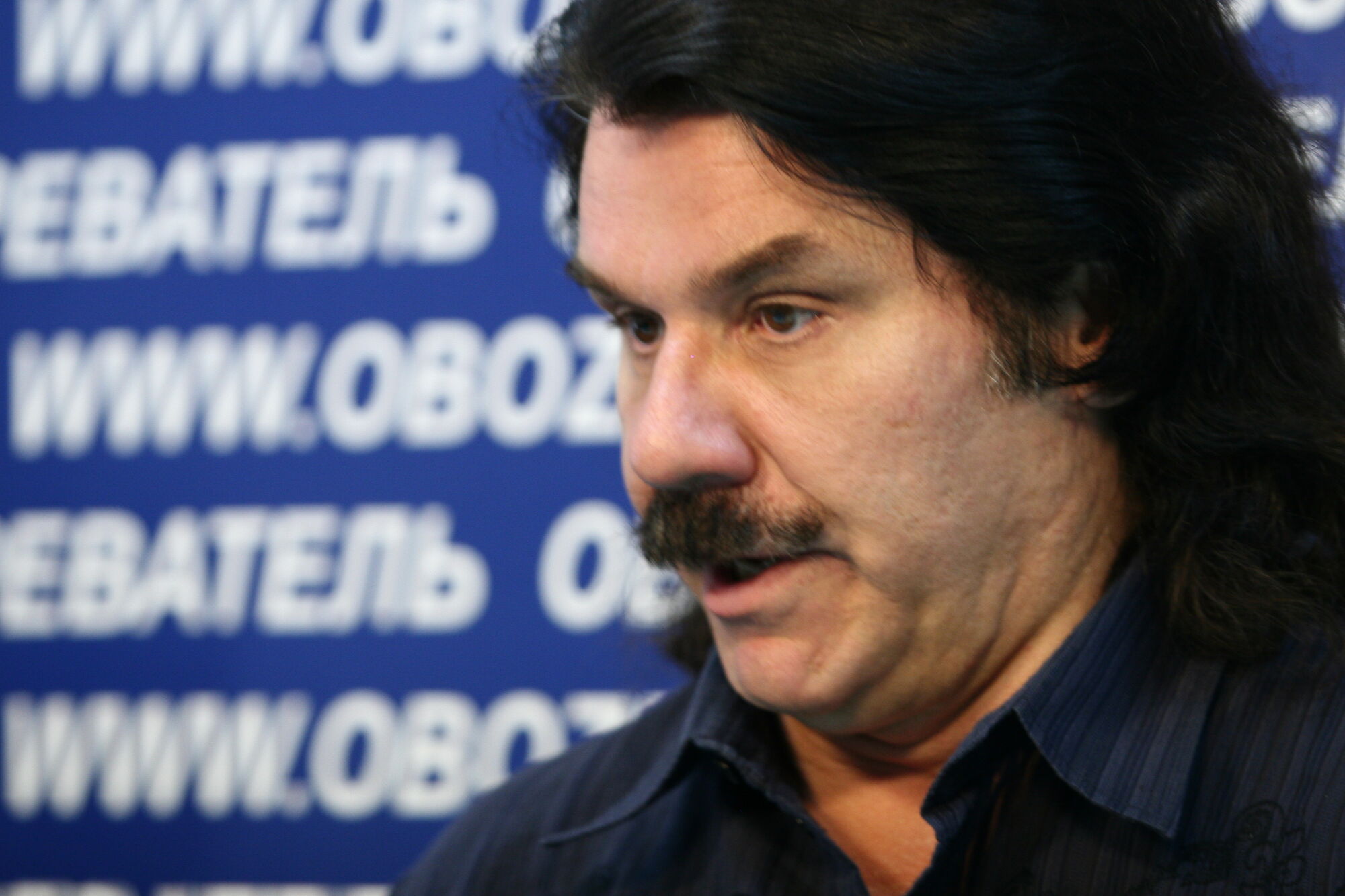 Зибров угрожает отрубить голову журналисту. Видео