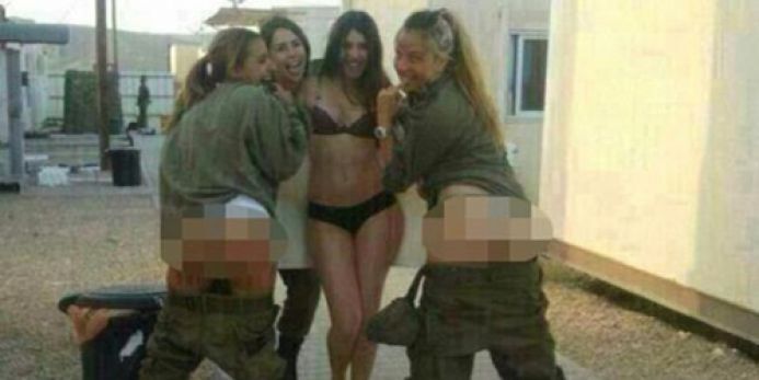 Опубліковані нові фото напівголих дівчат-військових з Ізраїлю