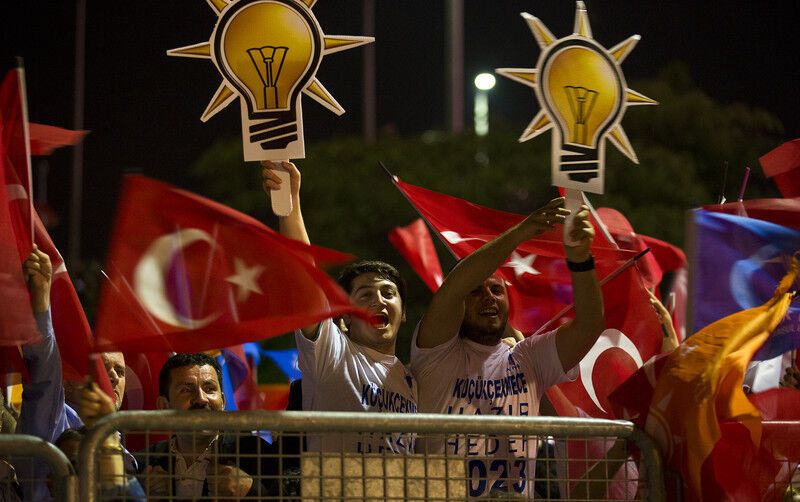 У Туреччині пройшла акція на підтримку влади