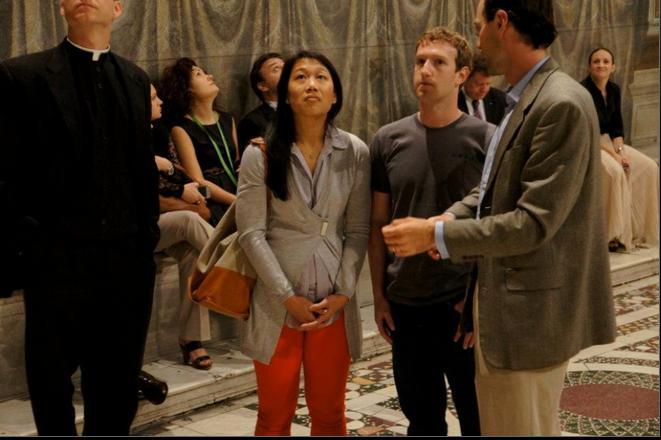 Негламурні фото Цукерберга з дружиною