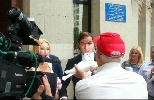 Ведущая Лера Кудрявцева вышла замуж за хоккеиста