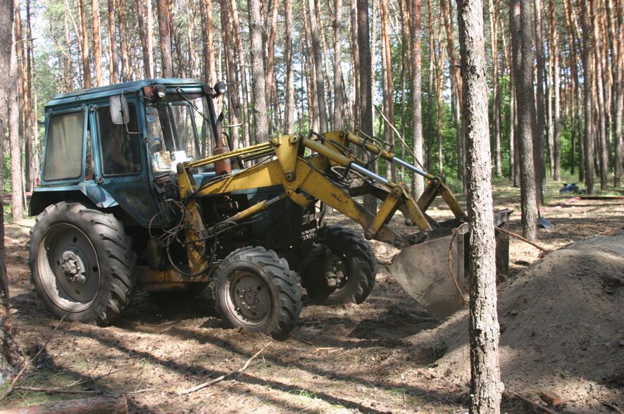 На Полтавщине авиабомбу взорвали в 150 м от жилых домов