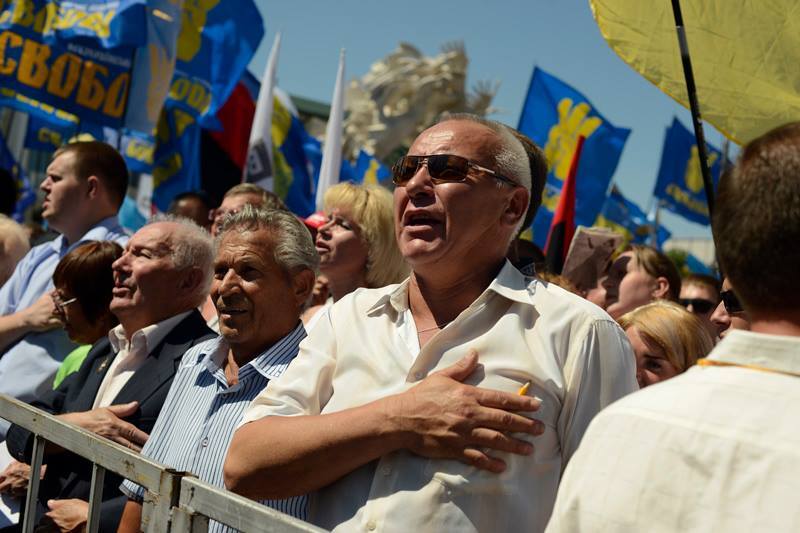 Оппозиция заявляет, что собрала в Хмельницком пять тысяч сторонников