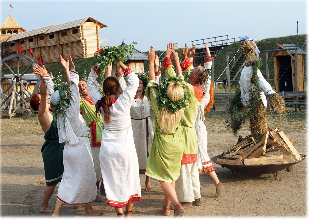 Парк "Київська Русь" на Івана Купала: безкоштовний проїзд і 50% знижки на квиток