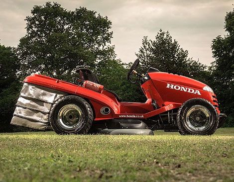 Honda научила газонокосилку разгоняться до "сотни" за 4 секунды