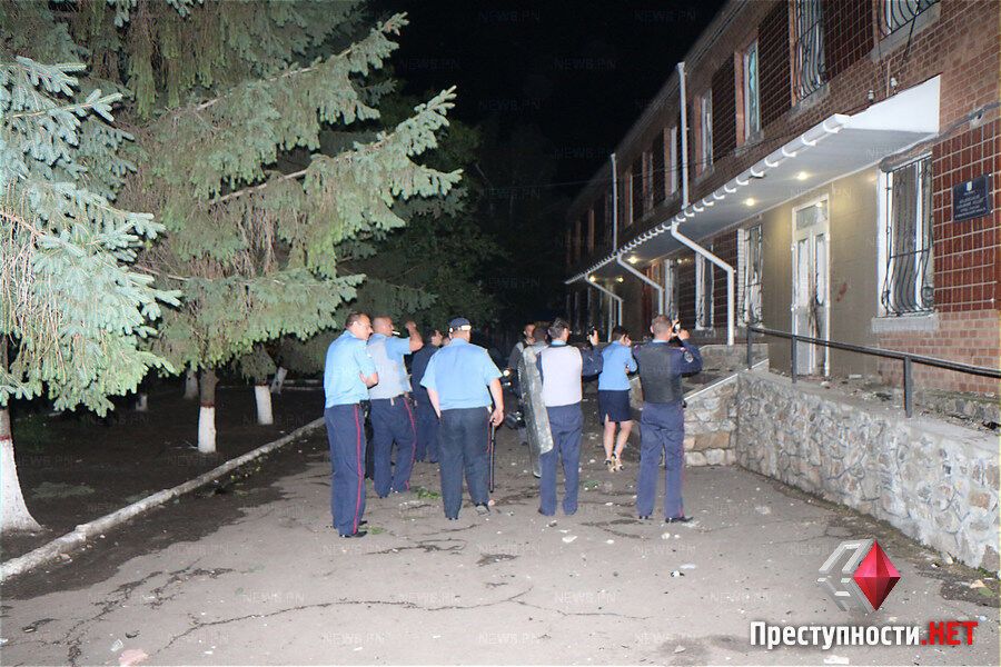 При штурме милиции во Врадиевке пострадали десять милиционеров