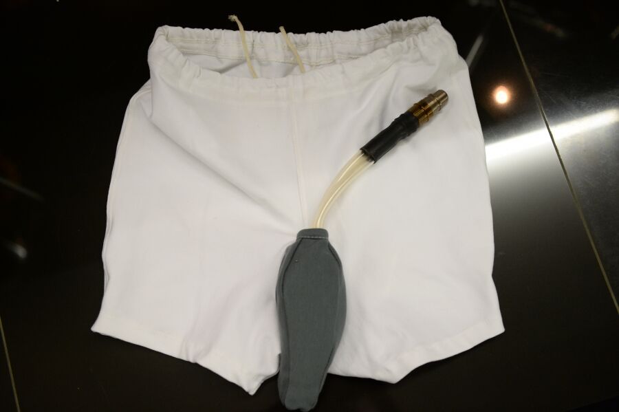 В России пилоты истребителей будут летать в трусах с вытяжкой