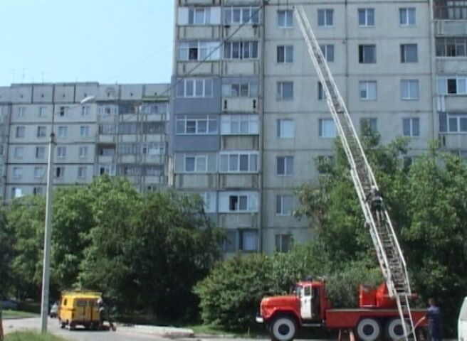 В Черновцах горела девятиэтажка