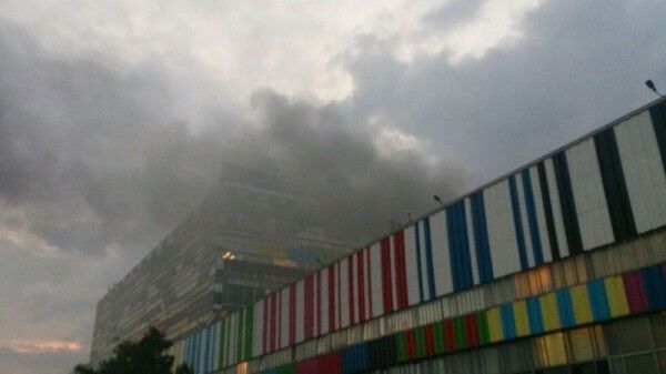 В Москве горит Останкинская телебашня