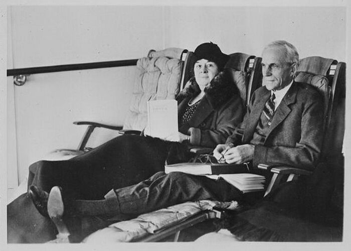 Что делает вера в мужа. История супруги Генри Форда