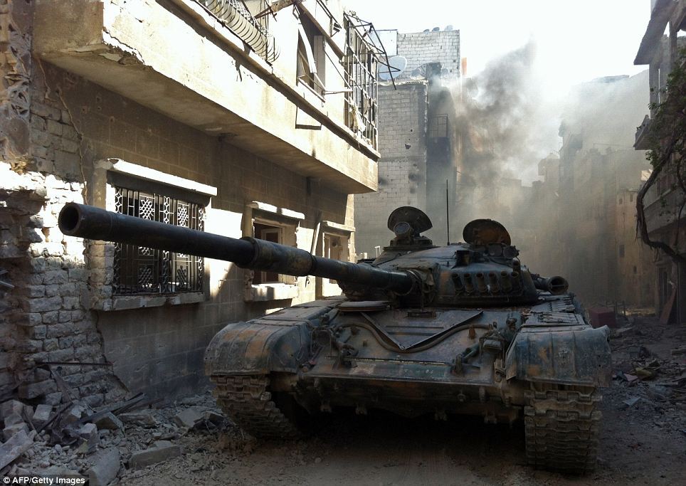СМИ показали шокирующие фото разрушенных городов Сирии, отвоеванных Асадом
