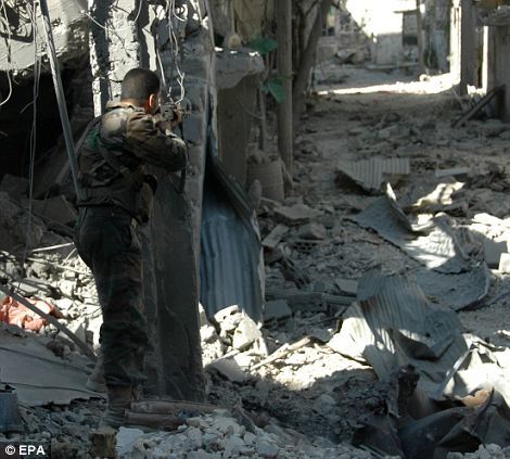 СМИ показали шокирующие фото разрушенных городов Сирии, отвоеванных Асадом