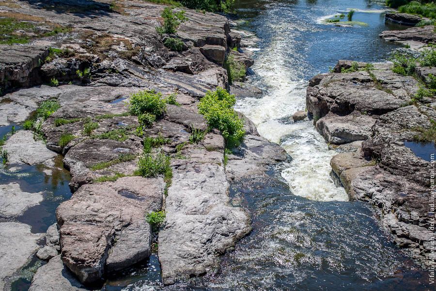 Буцький каньйон і водоспад Вир