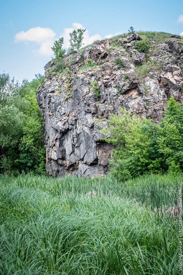 Буцький каньйон і водоспад Вир