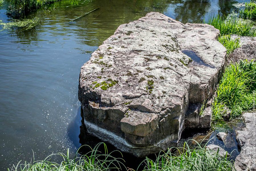 Буцький каньйон і водоспад Вир