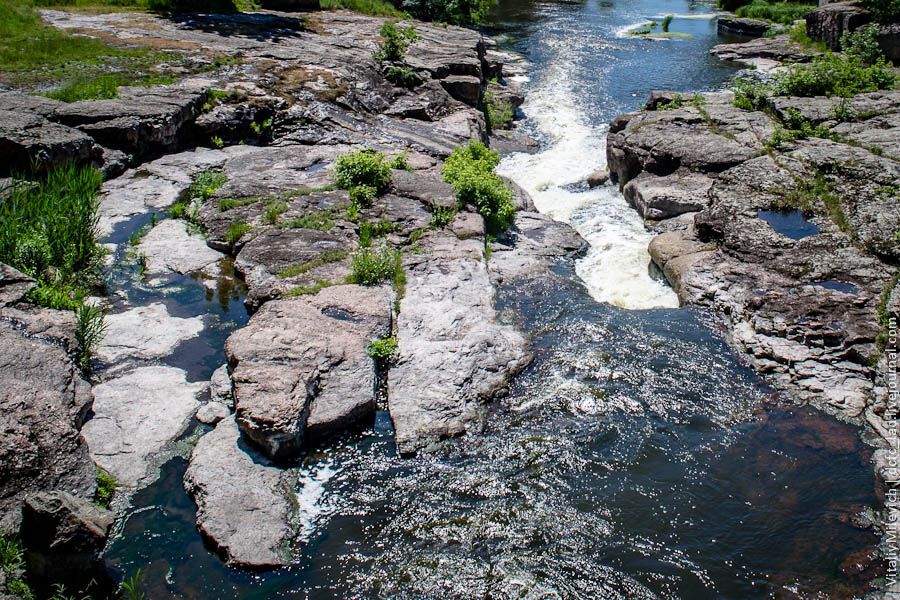 Буцький каньйон і водоспад Вир