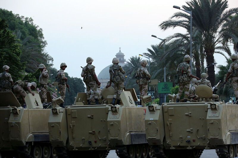 Армия Египта обещает воздержаться от репрессий