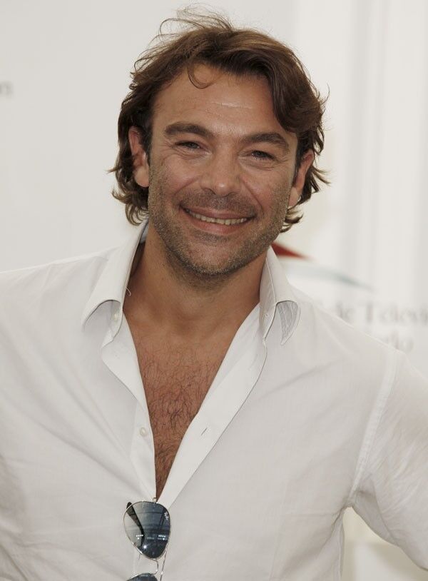 Николя из сериала "Элен и ребята": тогда и сегодня