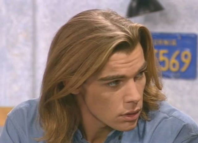 Николя из сериала "Элен и ребята": тогда и сегодня