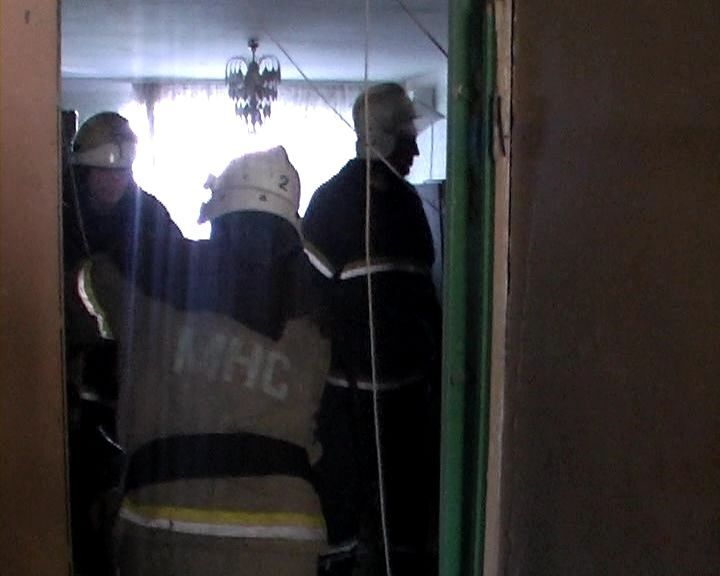 Вибух будинку в Луганську: кількість жертв зростає