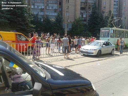 В центре Луганска взорвался 12-этажный дом