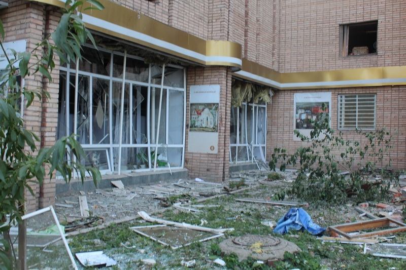 Взрыв дома в Луганске: число жертв растет