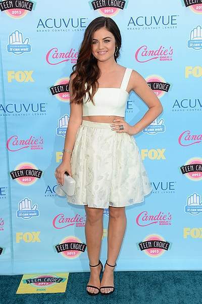 Для "Teen Choice Awards - 2013" звезды выбрали изысканные наряды