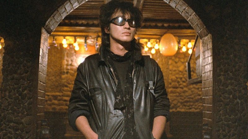 23 года назад Цой умер и стал легендой