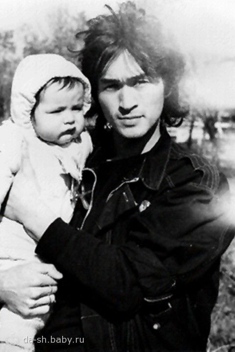 23 года назад Цой умер и стал легендой