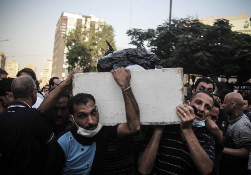 Совбез ООН призвал прекратить кровопролитие в Египте