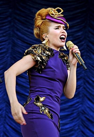 Бейонсе и Рита Ора зажгли на V Festival