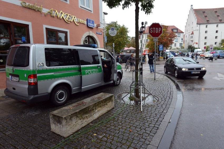 У Німеччині чоловік узяв заручників, очікуючи приїзду Меркель